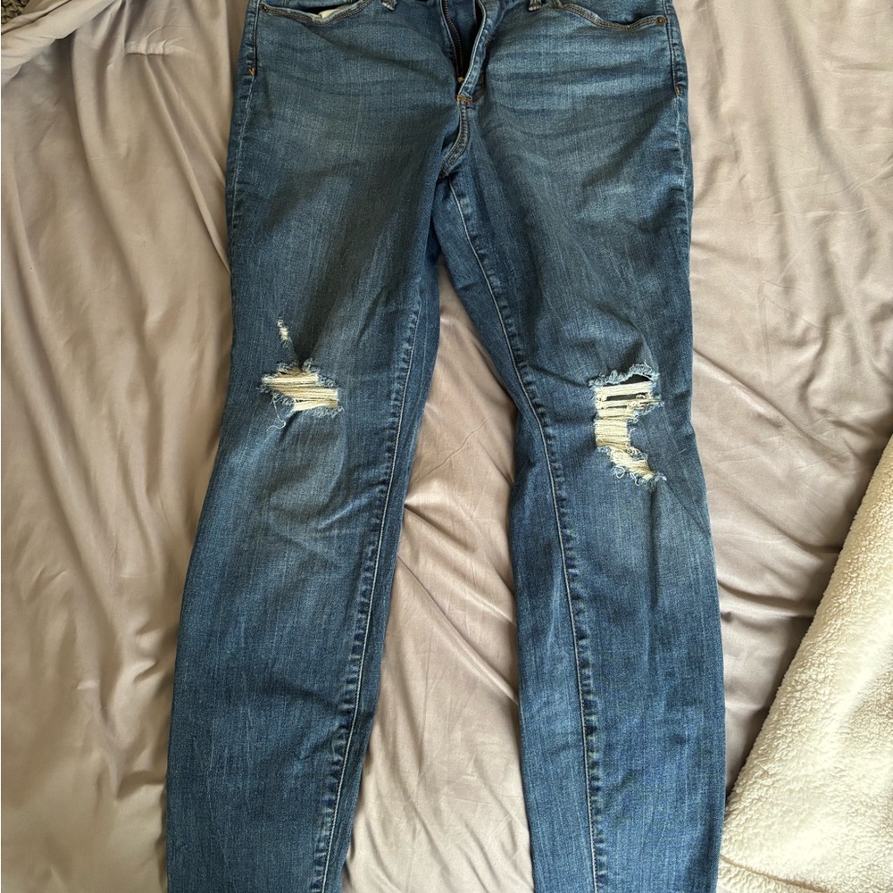 Universal Thread Blue Skinny Jeans with Distressing